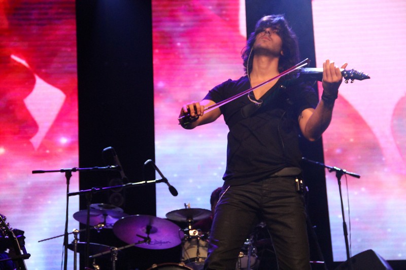 Avo Demirdjian in Concert